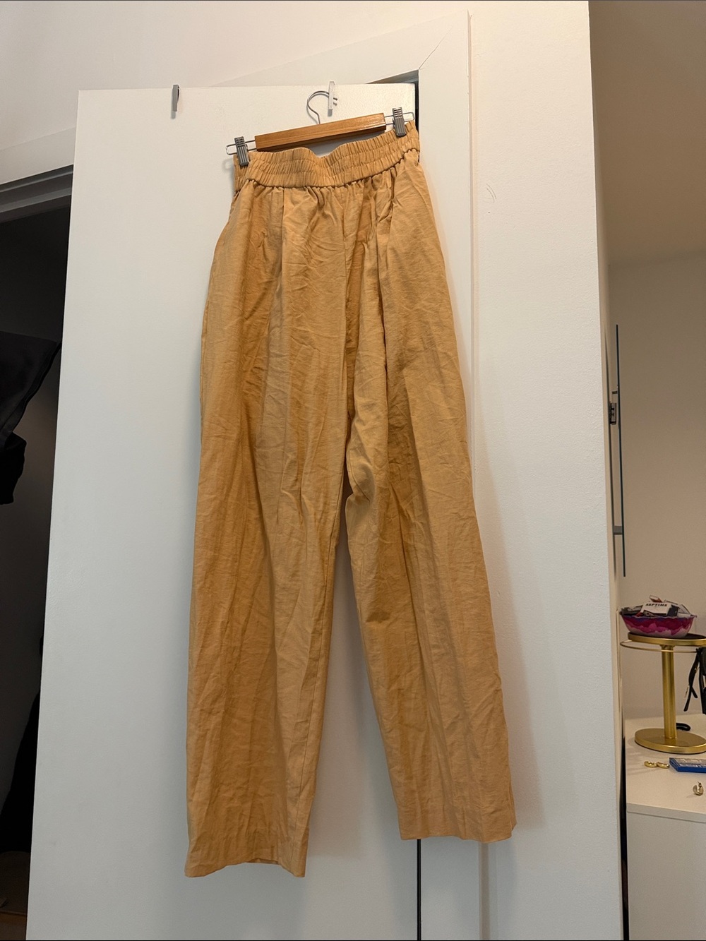 Mango Elastic Waist Pants in Camel